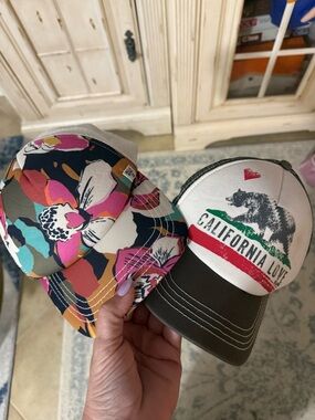 Billabong Kids Floral & California Love Trucker Hats - White, Pink, Green, Black